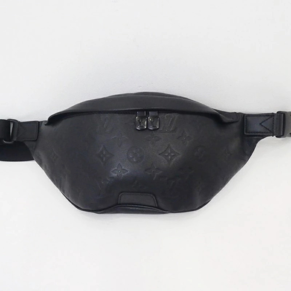 Louis Vuitton Discovery Bum Bag Waist